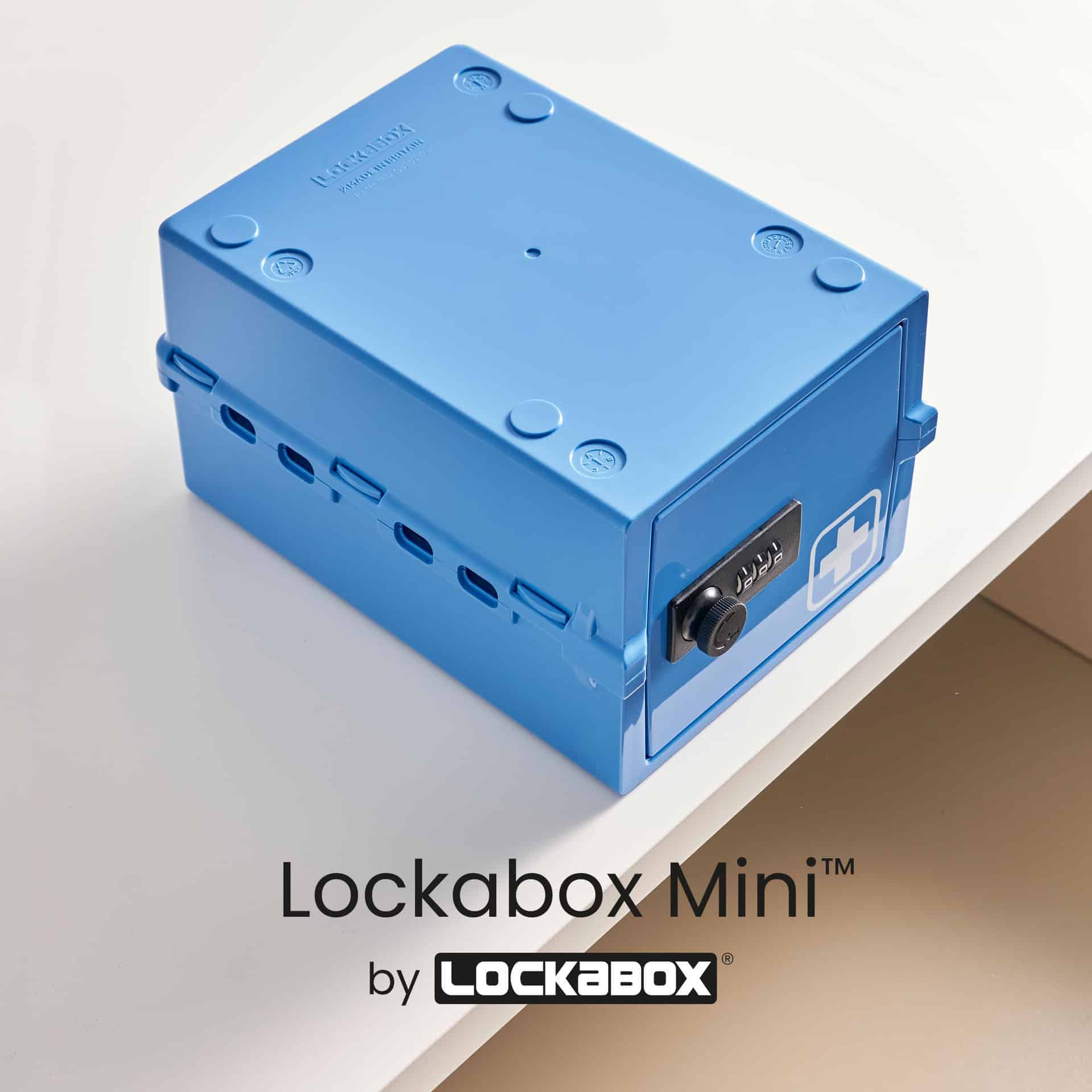 #Colour_Medi Blue
